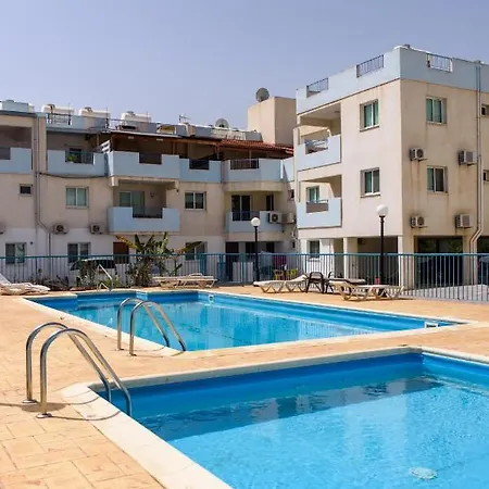 Ritaton Flat 205