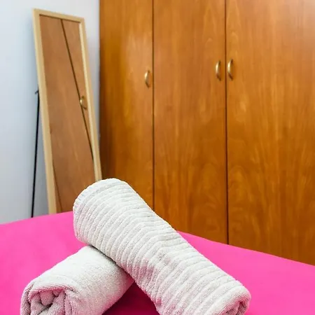Ritaton Flat 205 Вороклини